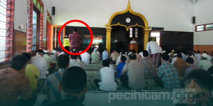 Shalat Tahiyyatul Masjid Saat Adzan dan Khutbah Jum’at Berlangsung