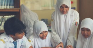 Pentingnya Kecakapan Literasi Baca-Tulis di Abad 21 bagi Generasi Muslim Milenial