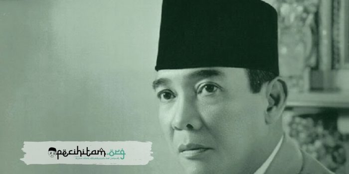 Sejarah Peci Hitam; Dari Bung Karno Untuk Indonesia