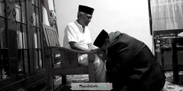 Sejarah Perayaan Idul Fitri; Asal Usul, Sunnah Hingga Tradisi Sungkeman di Indonesia