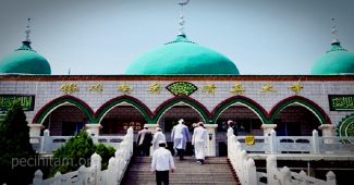 doa masuk masjid hari jumat