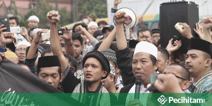 Memandang Muslim Sebagai Muslim, Menggugat Purifikasi Radikal ala Salafi Wahabi