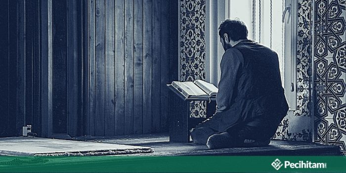 Menjawab Tuduhan Salafi Wahabi Tentang Haramnya Membaca Yasin di Malam Jumat - Bagian 1